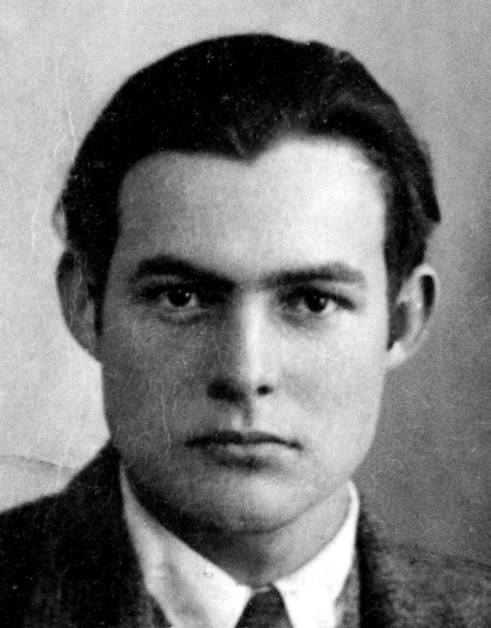 Ernest_Hemingway_1923_passport_photo.TIF